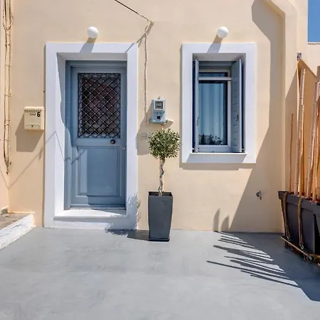 Cova Philoxenia House Prázdninový dům Ermupoli